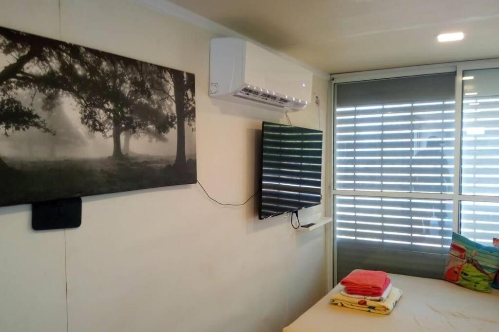 Luxury Caravan Truck In The Golan Heights Bruchim Qela' Alon Exterior foto